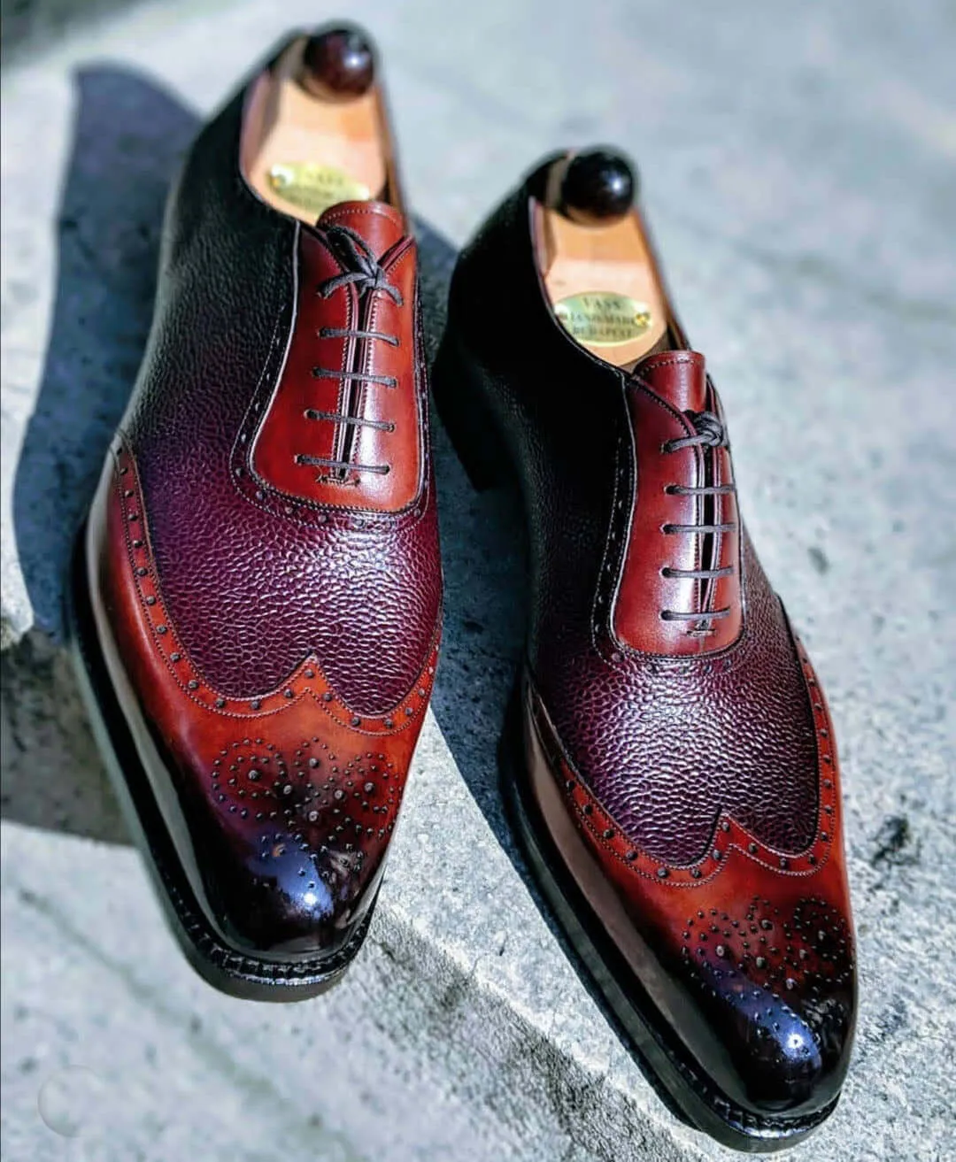 Bespoke Two Tone Leather Wing Tip Brogue Shoes for Men