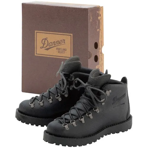 Danner Boots Miniature Collection Ken Elephant Collectible Toy