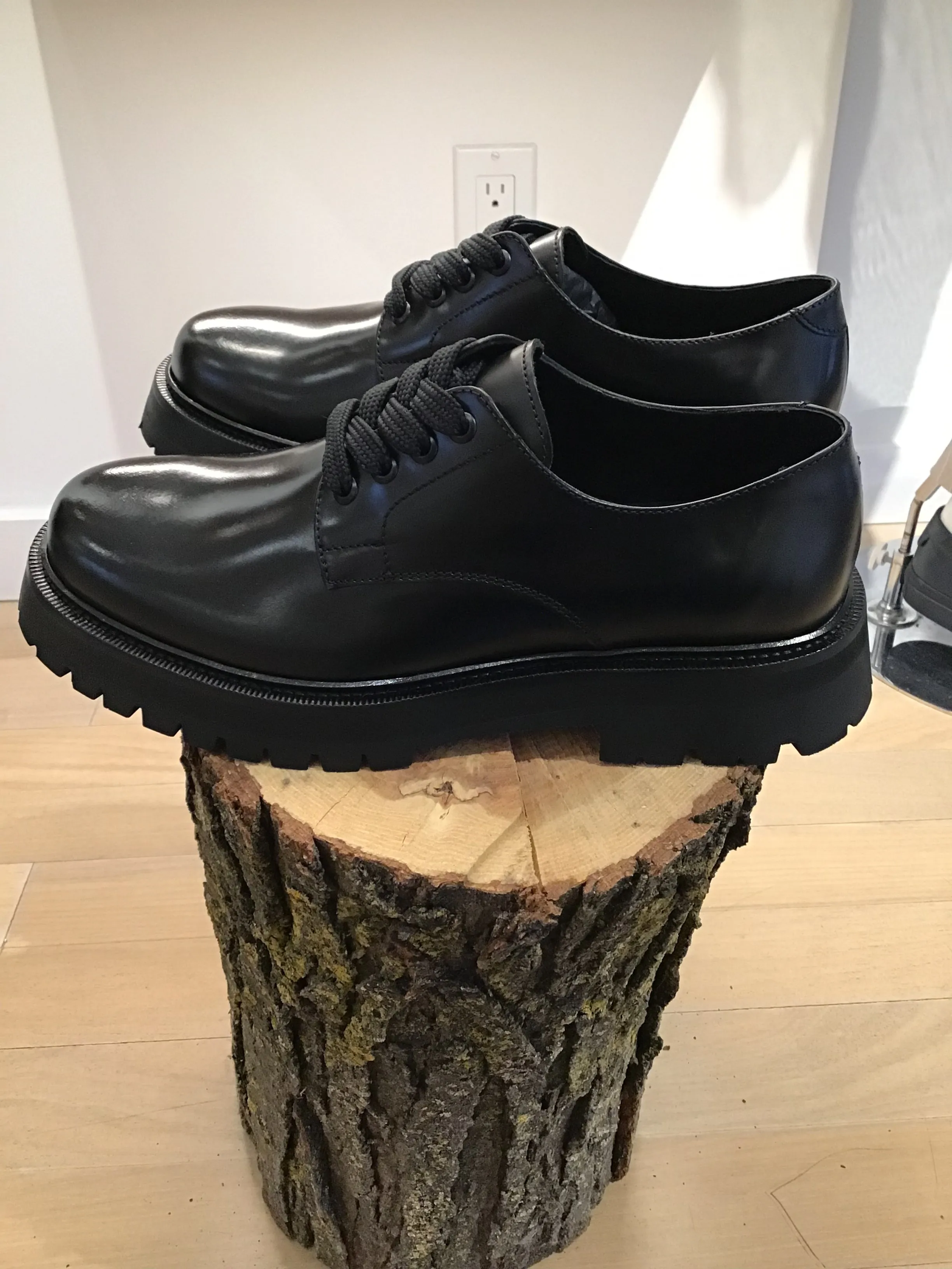 J. LINDEBERG Derby Leather Shoe | Black