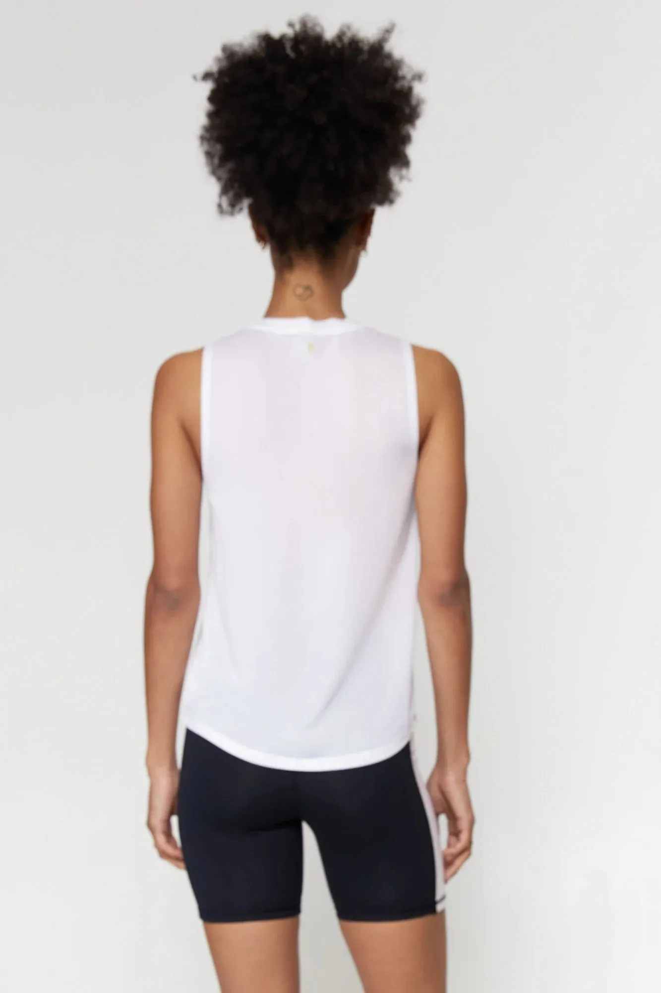 Love | Muscle Tank