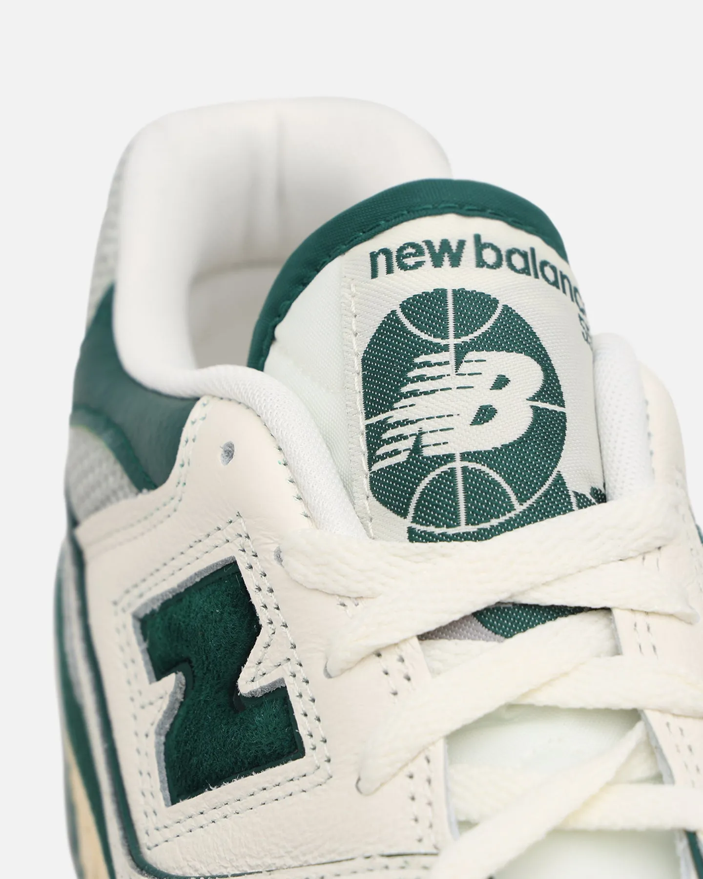 New Balance 550 "Sea Salt" White/Green