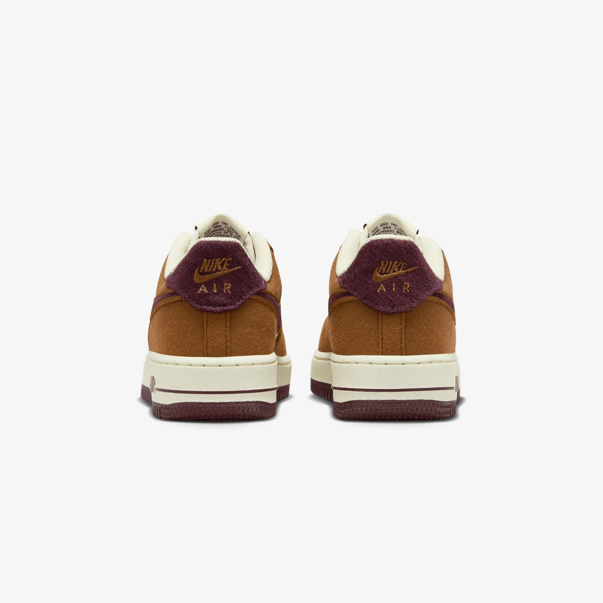 NIKE | AIR FORCE 1 LV8 (GS) { LT BRITISH TAN/BURGUNDY CRUSH