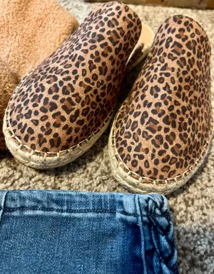 Taffy leopard mules