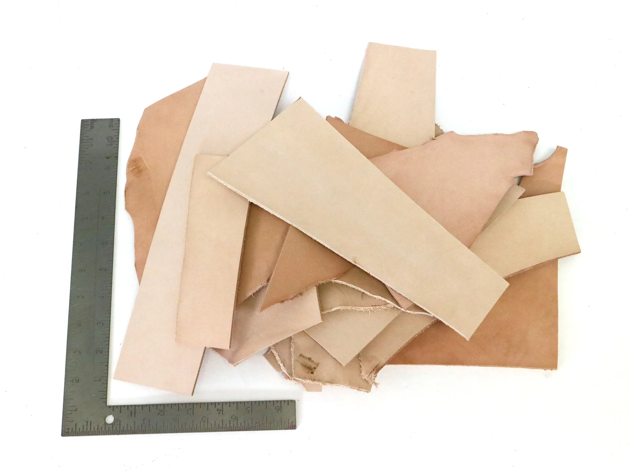 Two Pounds Heavyweight Veg Tan Leather Scrap 8/9-10/12oz