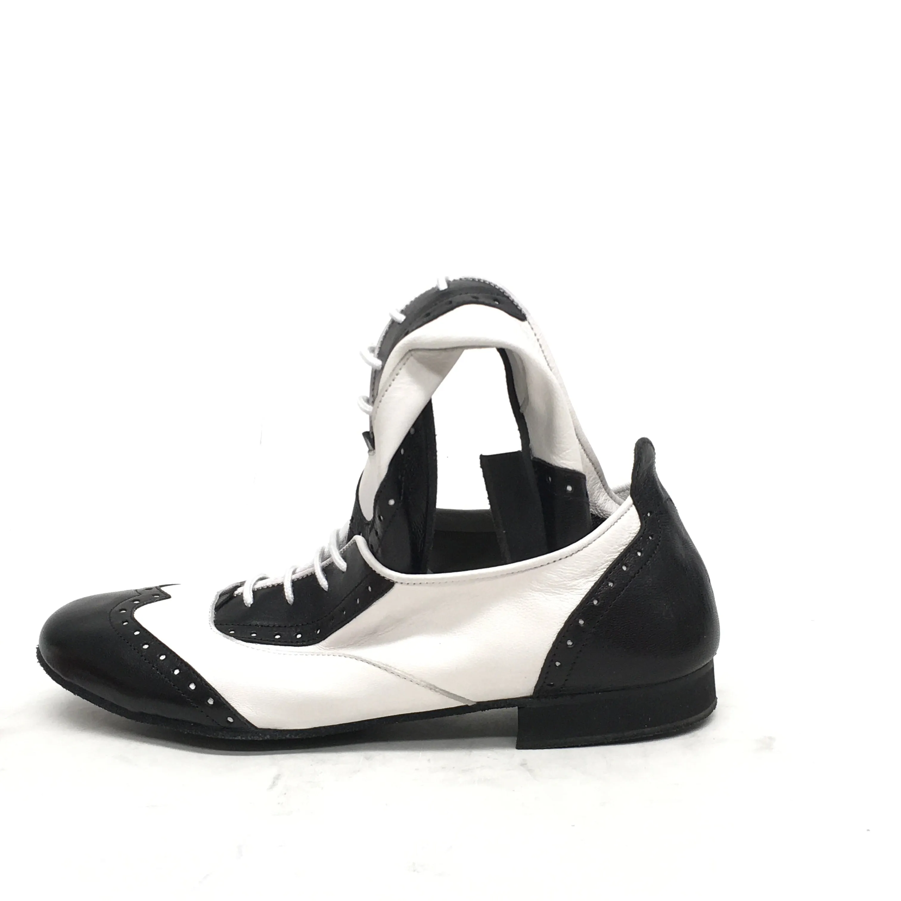 Werner Kern: Taylor Mibi (Suede Sole) | NY Black & White | .5" Ultralite | MED | Suede Sole